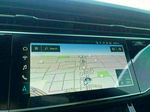 2022 Audi Q8 55 Premium Plus
