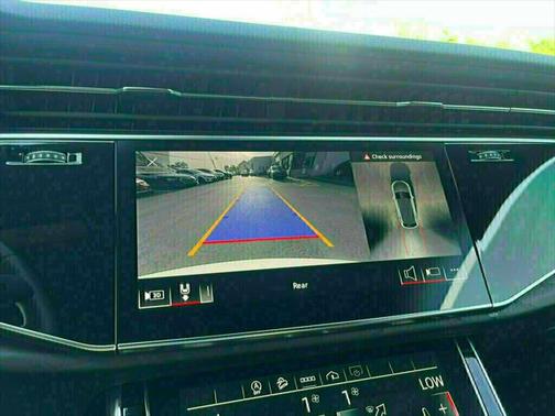 2022 Audi Q8 55 Premium Plus