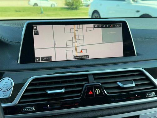 2020 BMW 740 xDrive
