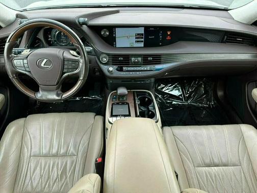 Eminent White Pearl 2018 Lexus LS 500 Base