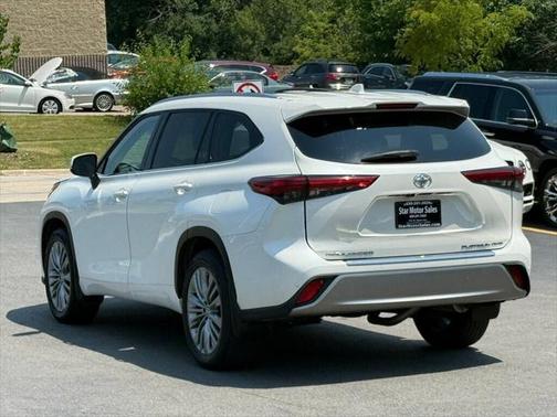 2021 Toyota Highlander Platinum