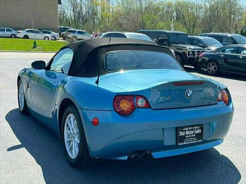 2004 BMW Z4 2.5i Roadster