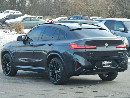 2022 BMW X4 M40i