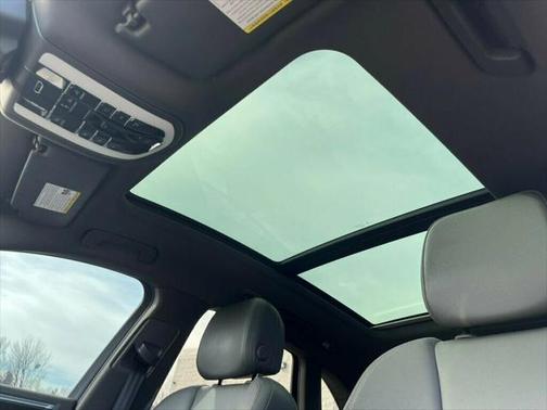 2017 Porsche Macan Base