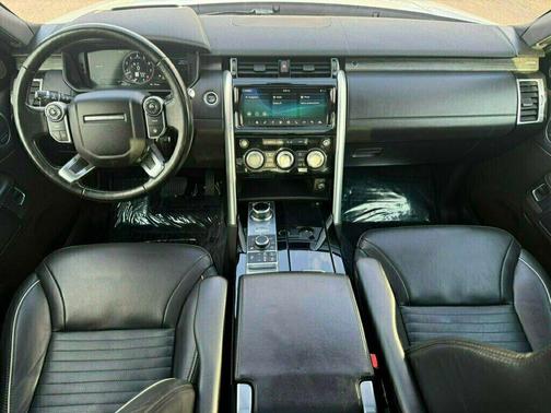 Fuji White 2018 Land Rover Discovery HSE LUXURY