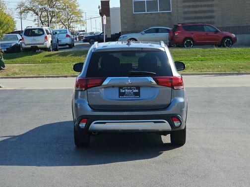 2020 Mitsubishi Outlander SEL
