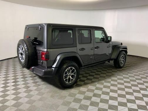 Granite Crystal Clearcoat Metallic 2026 Jeep Wrangler Sport