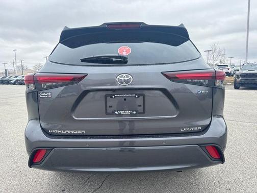 2025 Toyota Highlander Hybrid Limited