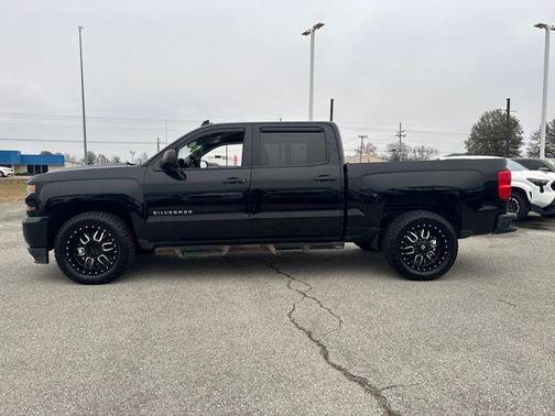 2018 Chevrolet Silverado 1500 Custom