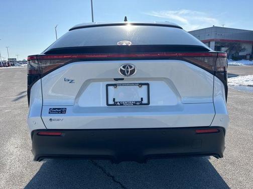 2026 Toyota bZ XLE Plus