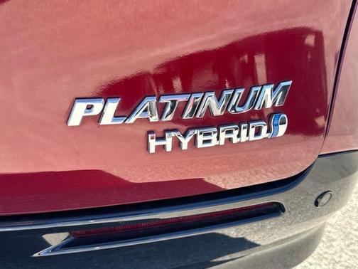 2023 Toyota Sienna Platinum 7 Passenger