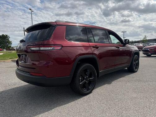 2024 Jeep Grand Cherokee L Altitude