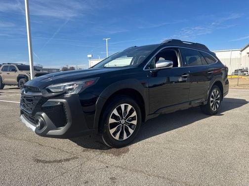 2023 Subaru Outback Touring