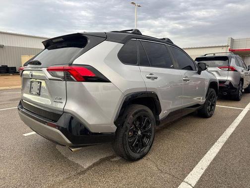 Silver Sky Metallic/Midnight Black Metallic 2022 Toyota RAV4 Hybrid SE