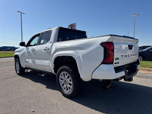 Ice Cap 2026 Toyota Tacoma SR5