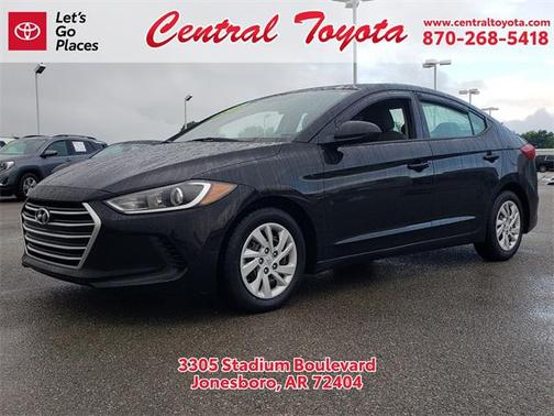 2018 Hyundai ELANTRA SE