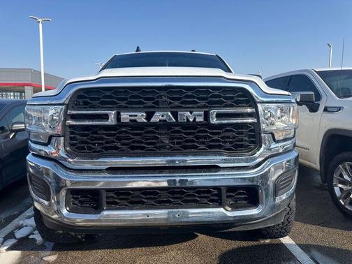 2021 RAM 2500 Tradesman Crew Cab 4x4 6'4' Box