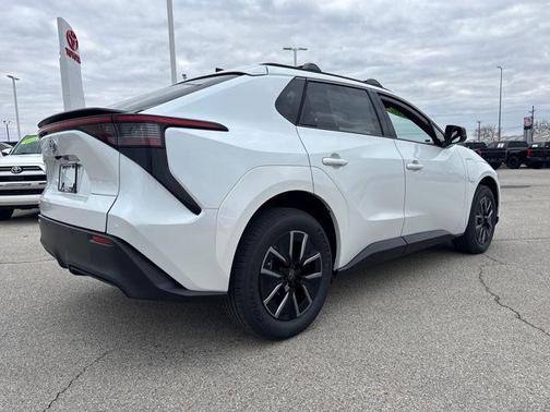 2026 Toyota bZ XLE Plus