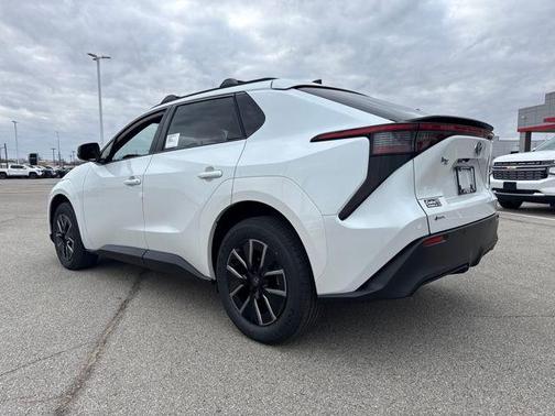 2026 Toyota bZ XLE Plus