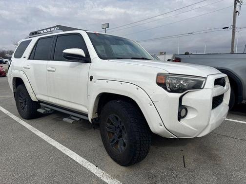 2016 Toyota 4Runner SR5