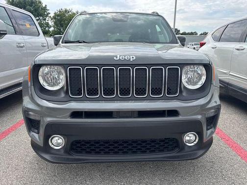 Sting-Gray Clearcoat 2020 Jeep Renegade Latitude