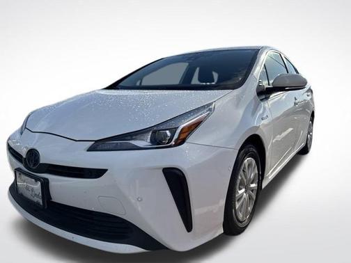 2021 Toyota Prius L