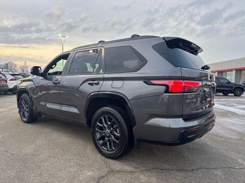 2024 Toyota Sequoia Platinum