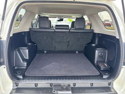 Blizzard Pearl 2022 Toyota 4Runner Limited