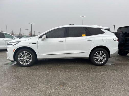 2024 Buick Enclave Premium FWD