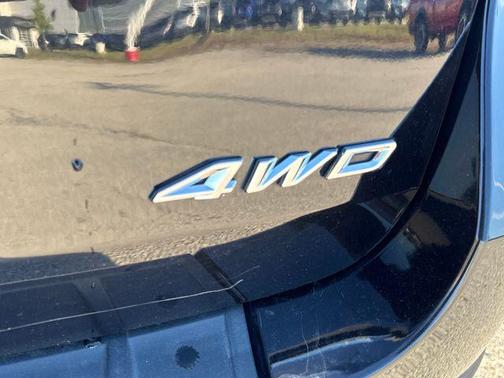 Agate Black Metallic 2022 Ford Explorer XLT