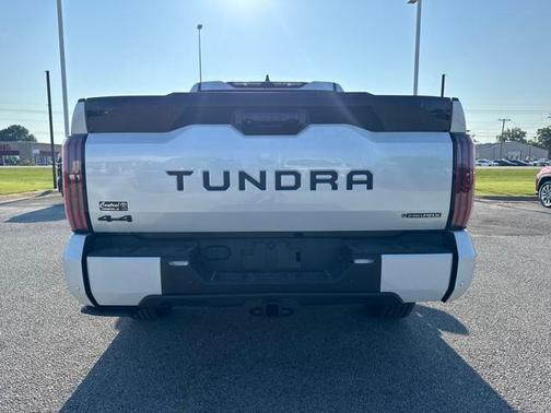 2025 Toyota Tundra Hybrid Platinum