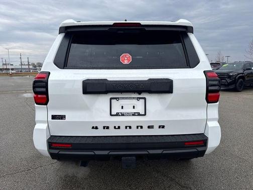2025 Toyota 4Runner SR5