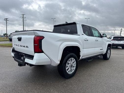 Ice Cap 2026 Toyota Tacoma SR5
