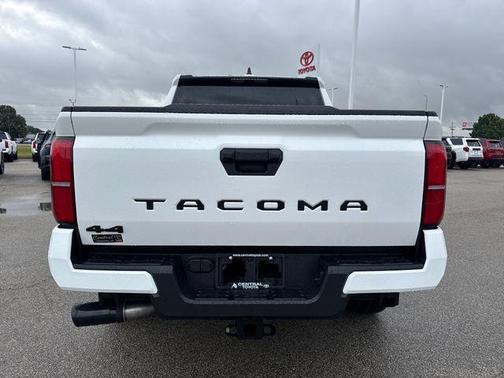 Ice Cap 2026 Toyota Tacoma SR5