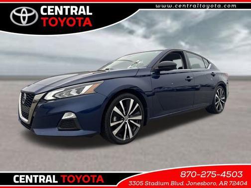 2021 Nissan Altima SR FWD