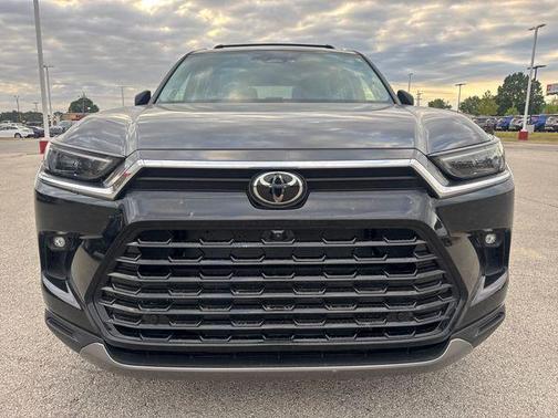 Midnight Black Metallic 2025 Toyota Grand Highlander Limited