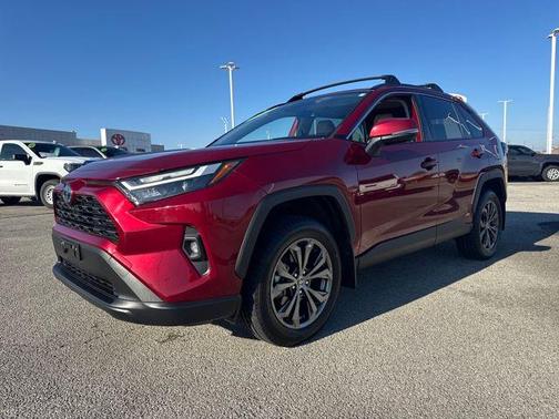 2023 Toyota RAV4 Hybrid XLE Premium