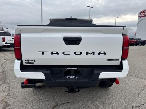 2026 Toyota Tacoma Hybrid TRD Off Road