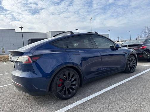 2022 Tesla Model Y Performance Dual Motor All-Wheel Drive