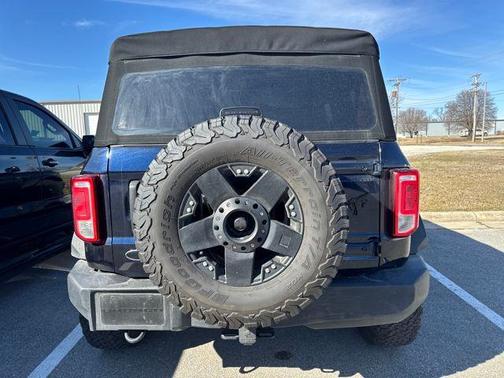 2021 Ford Bronco Base