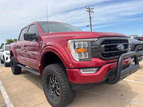 Rapid Red Metallic Tinted Clearcoat 2021 Ford F-150 XLT