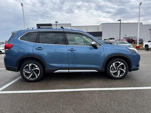 2023 Subaru Forester Touring