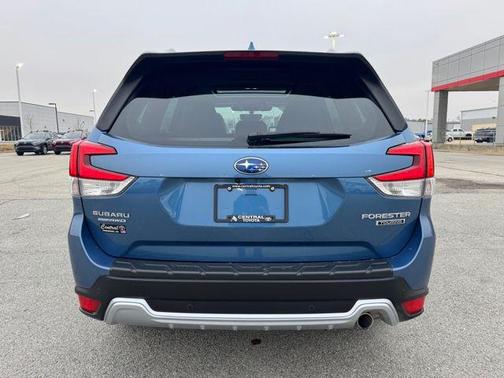2023 Subaru Forester Touring