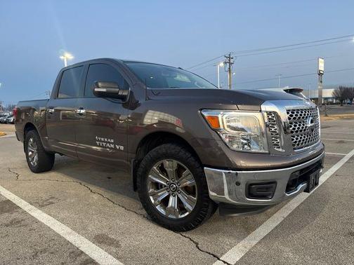 2018 Nissan Titan SV