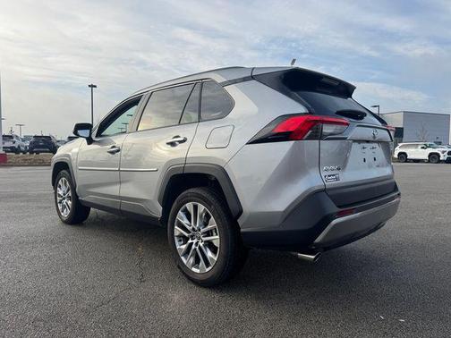 2022 Toyota RAV4 Limited