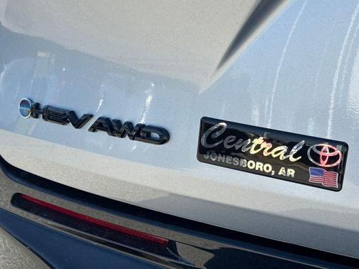 2025 Toyota Sienna XSE 7 Passenger