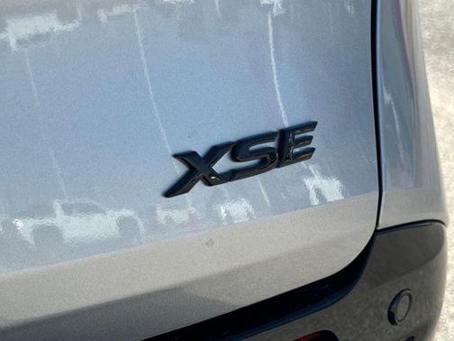 2025 Toyota Sienna XSE 7 Passenger