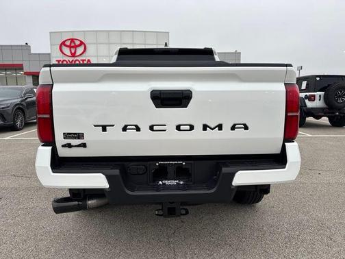 2025 Toyota Tacoma SR5