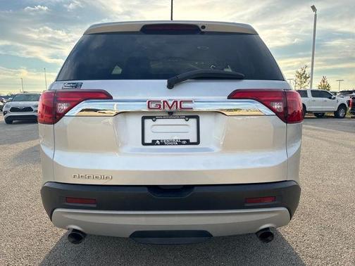 2018 GMC Acadia SLT-1