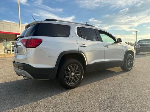 2018 GMC Acadia SLT-1